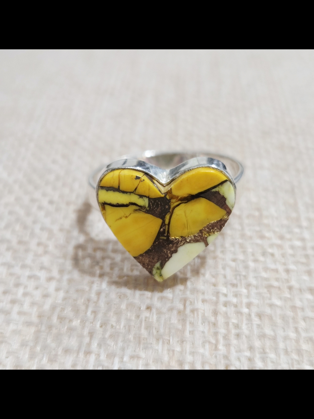 Honey Dahlia Turquoise Heart Inlay Sterling Ring - Women Jewelry - Picture 1 of 3